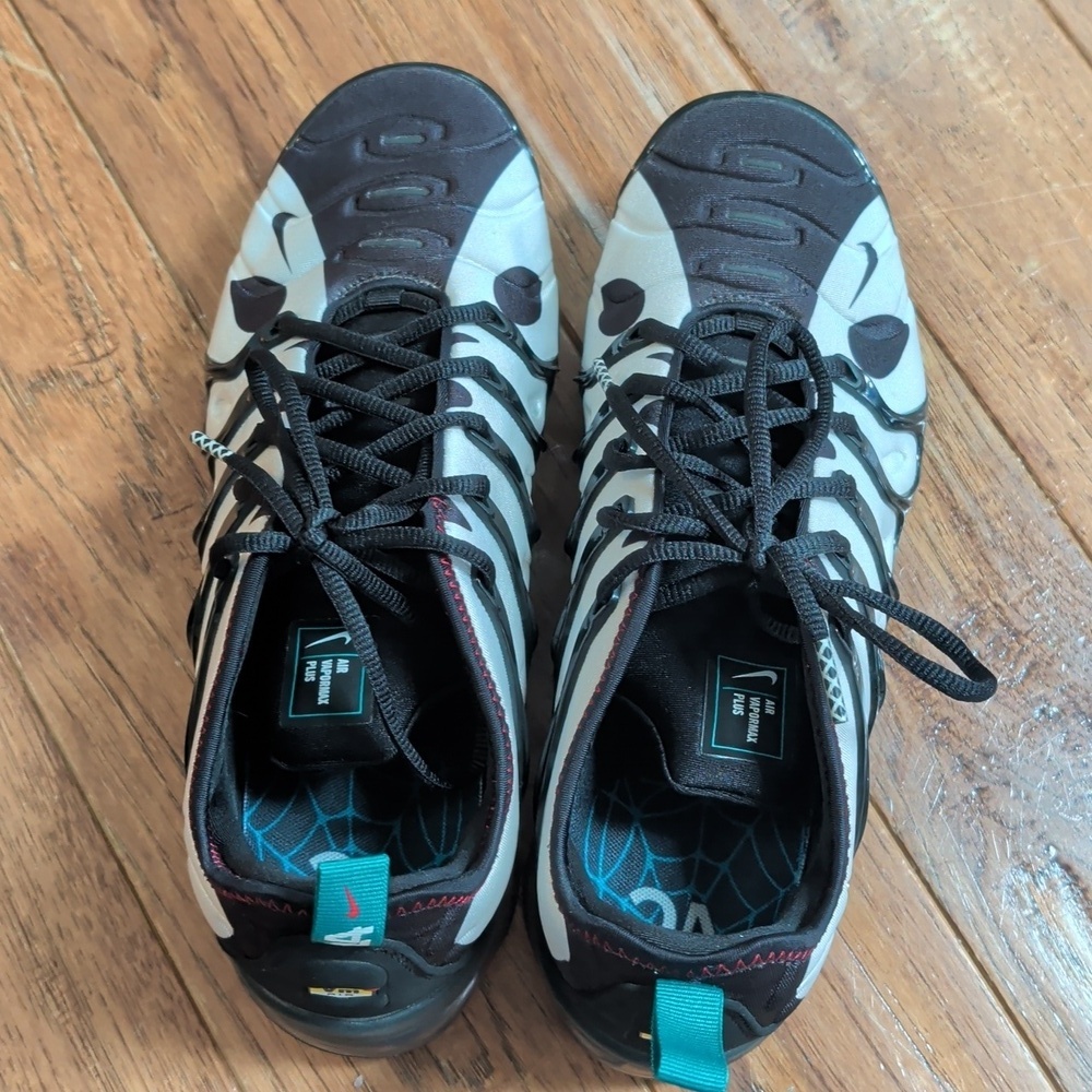 Nike Air VaporMax Griffey Spider Man Black and White Athletic Sneakers - Picture 5 of 11